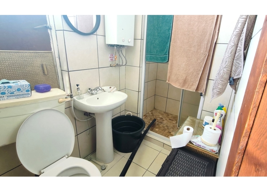 5 Bedroom Property for Sale in Moorreesburg Western Cape